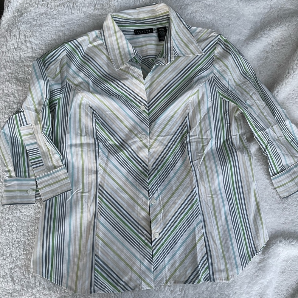 Large Apostrophe  Button down shirt